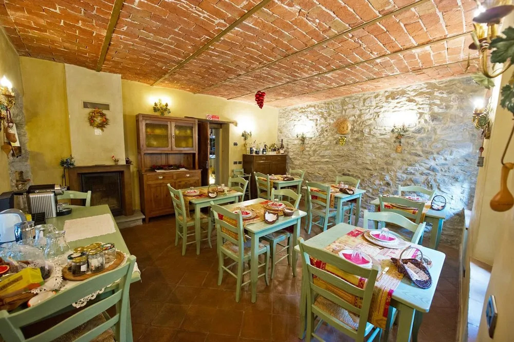 La Maison Des Vignerons Chambres DHotes B&B