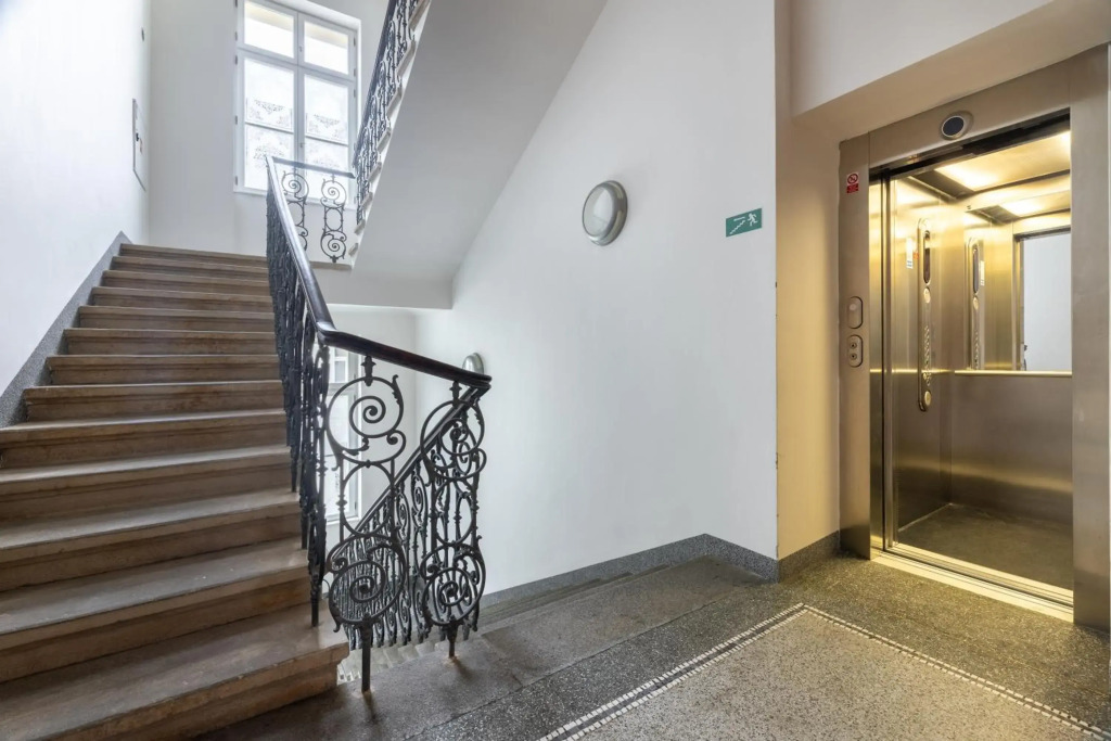 Lesser Town Apartment Melnicka by easyBNB