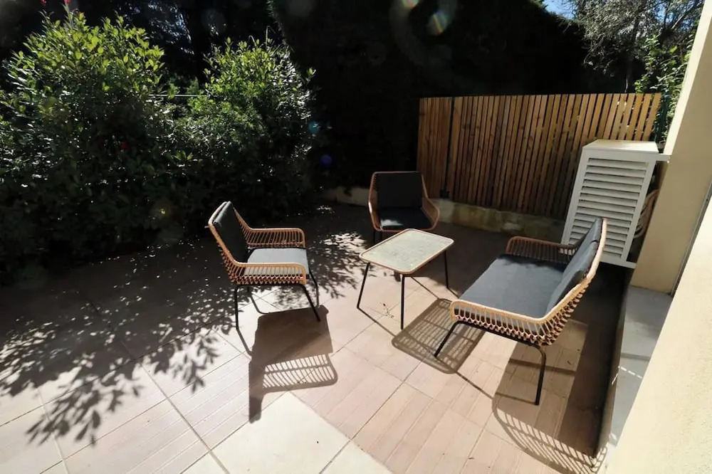 Bright House - AC - 2br-4p - Gassin