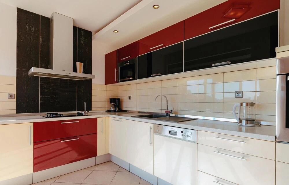 Gorgeous Home In Bibinje