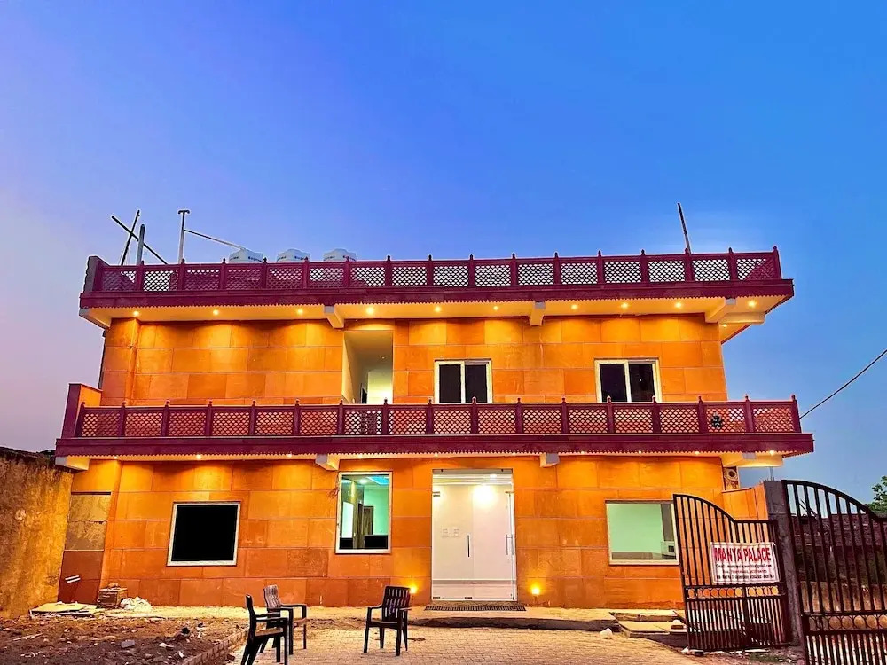 Manya Palace