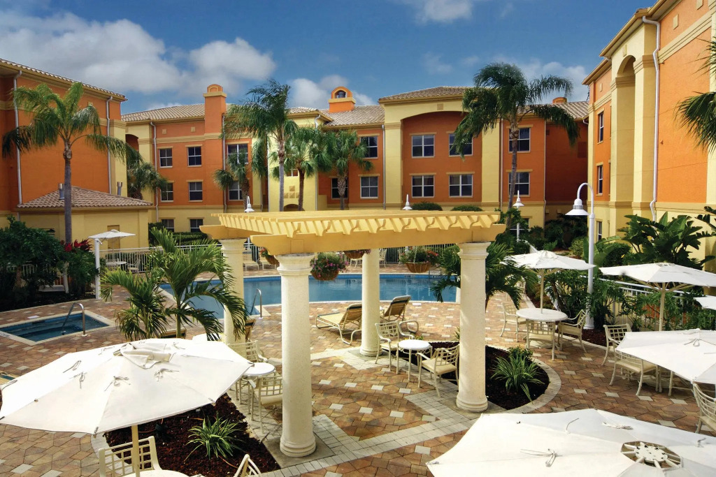 Residence Inn by Marriott Naples