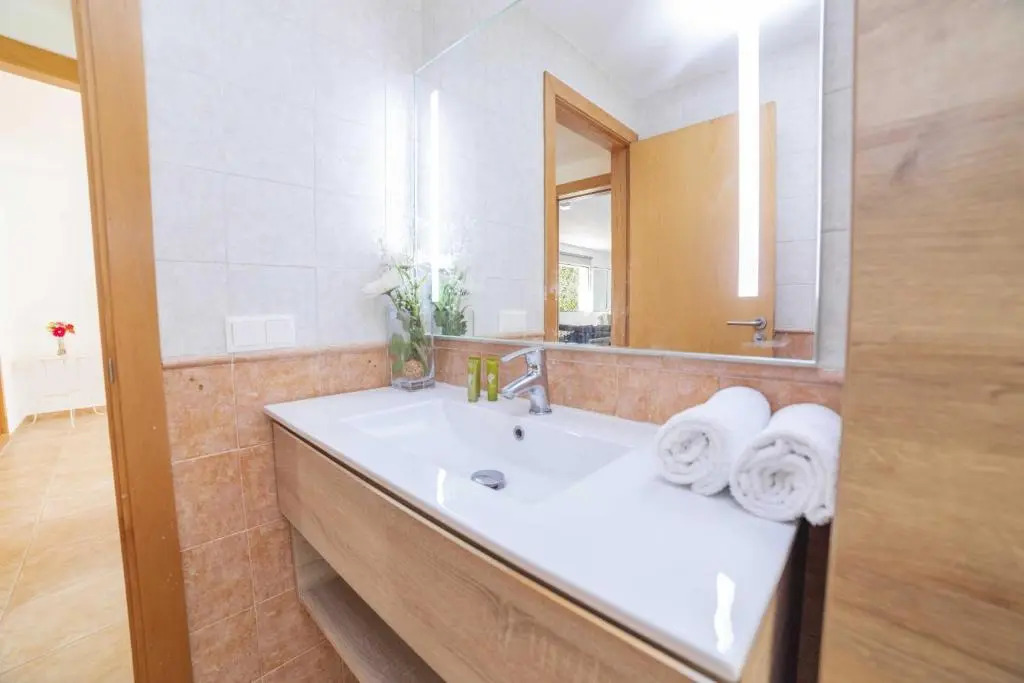 Bonaire Solar 200 by Sealand Villas