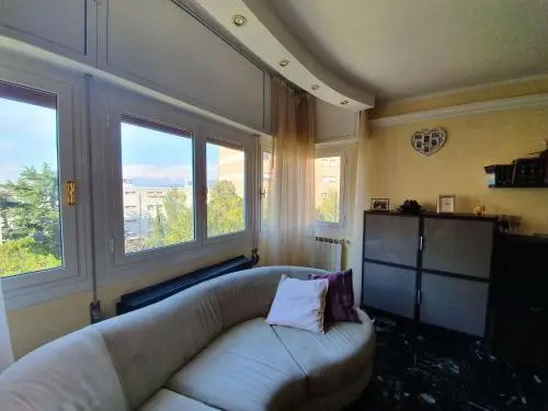 Flat 2 Bedrooms - Genoa