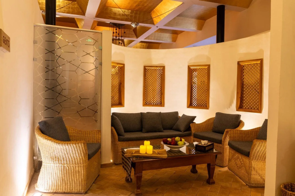Fort Arabesque Beach Resort