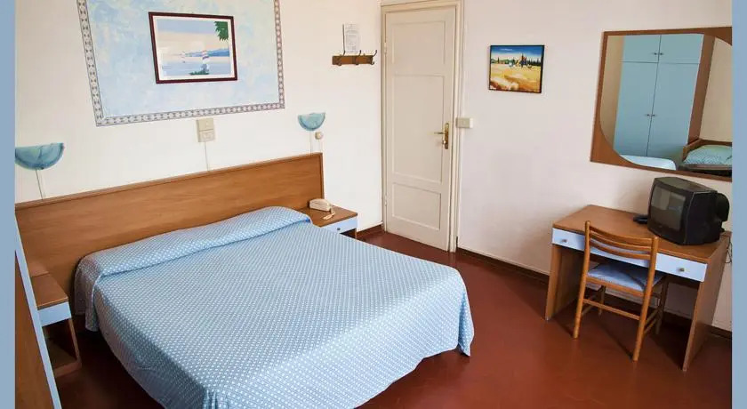 Hotel Eros