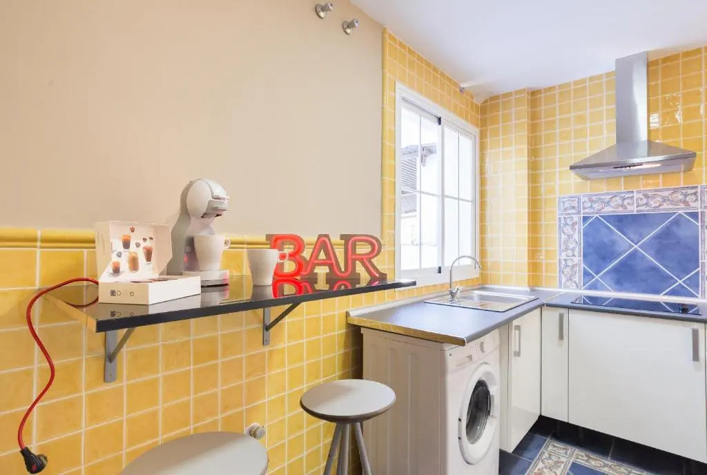 GR2-Large Groups Apt-Walking Distance To Old Town