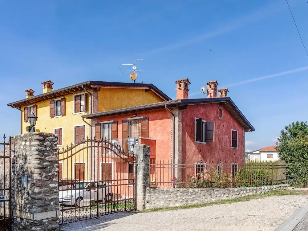 Belvilla by OYO Casa Gialla A Uno