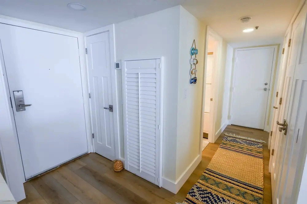 Unit 406 South Hampton Modern Coastal Living With Scenic Views 2 Bedroom Condo
