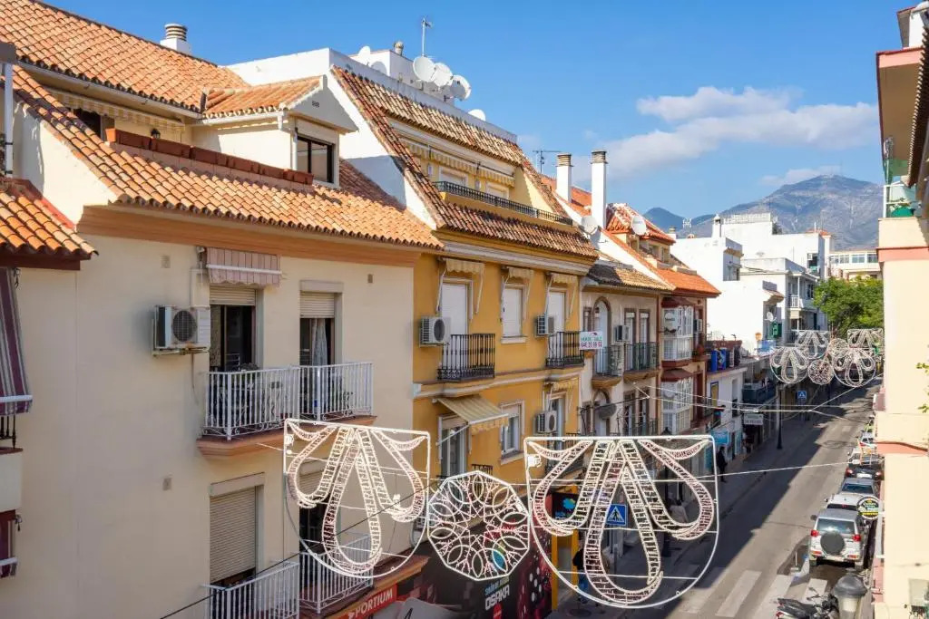 Central gem in Los Boliches SOHO with wifi and tv ref77