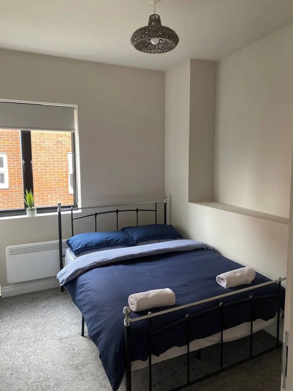 Charming 2-bedroom Apartment in the Heart of Beckenham