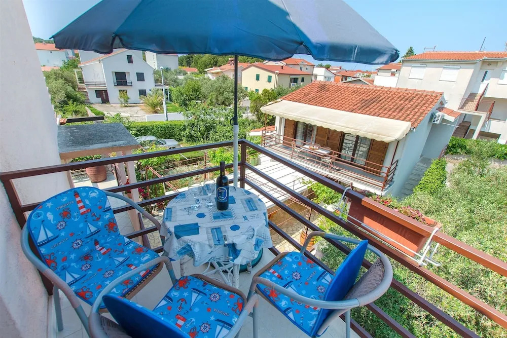 Apartments and Room Novokmet