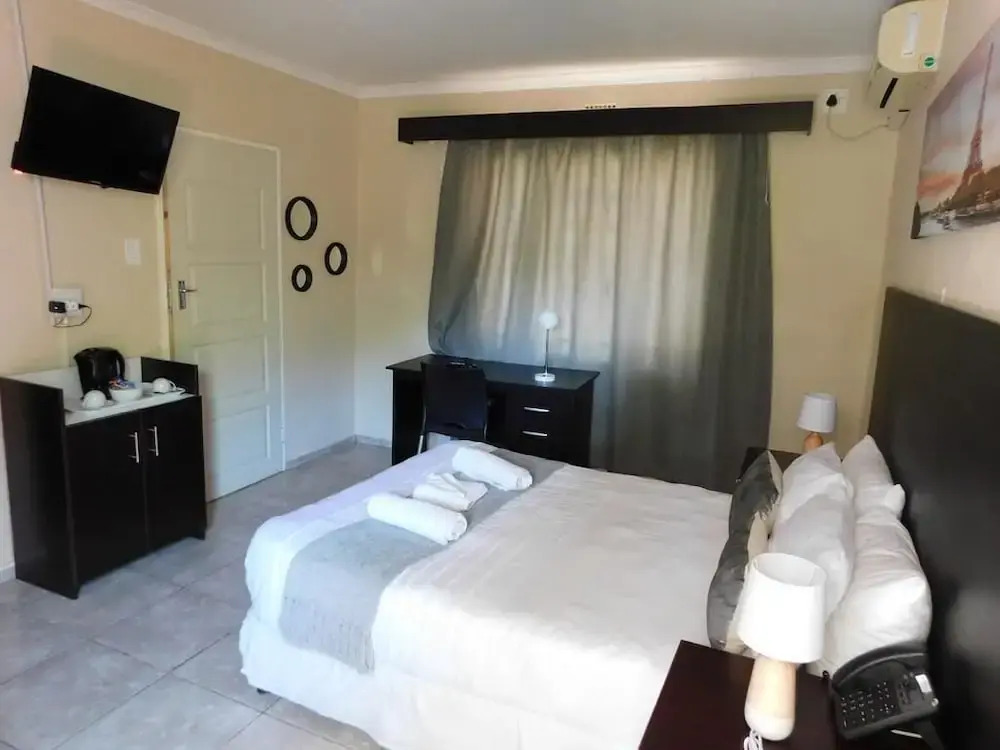 Savannah Guest House