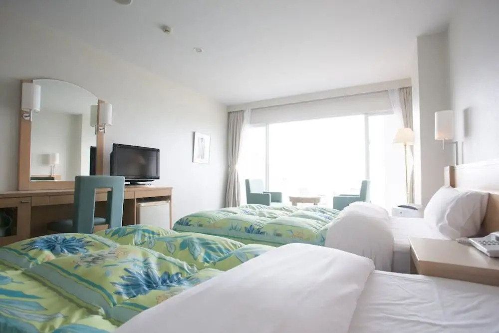 YYY CLUB iE RESORT