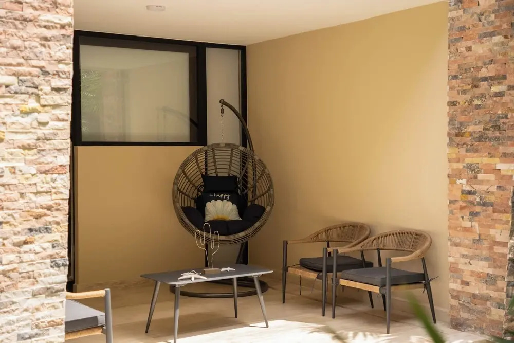 Luxurious Studio Rooftop Pool BBQ Gym