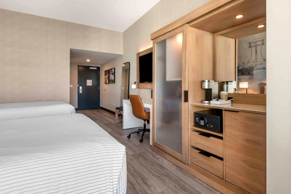 Cambria Hotel Portland Downtown Old Port