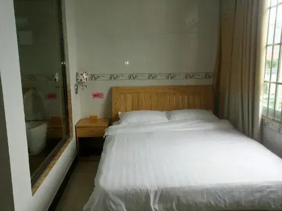Huandao Holiday Hotel