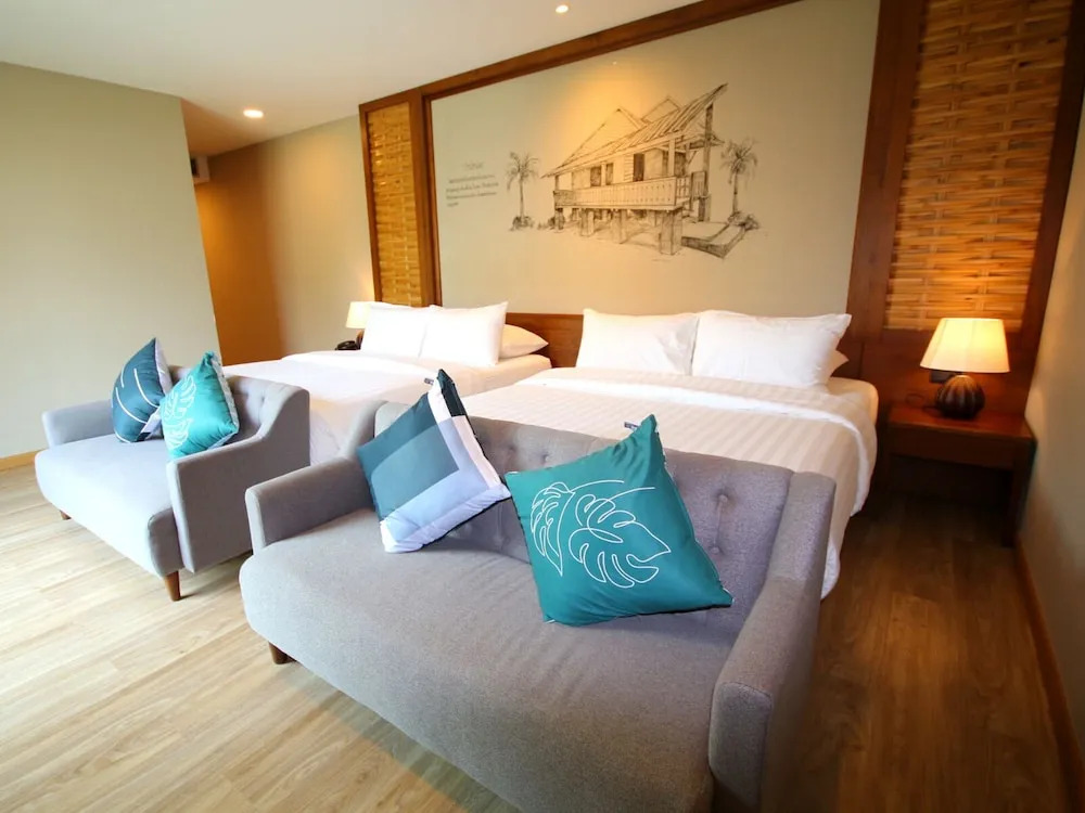 River Tree Resort