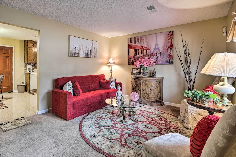 Family Home Near Panola Mountain State Park