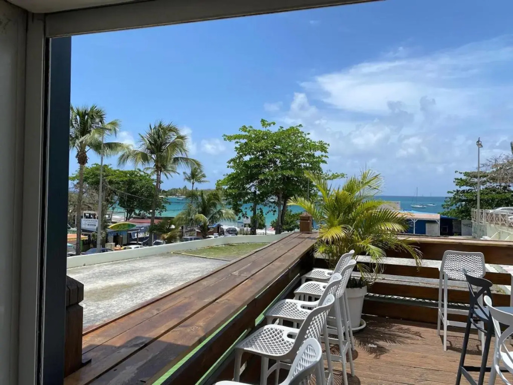 Appartement Café - Proche de la plage du Gosier