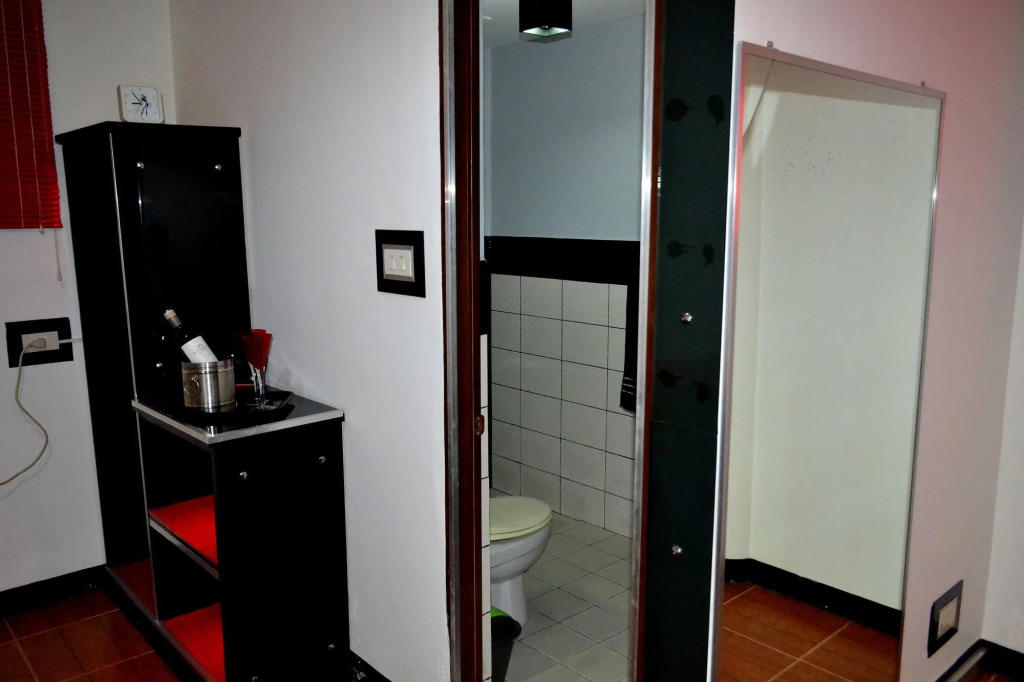 Micky Santoro Hotel & Restaurant