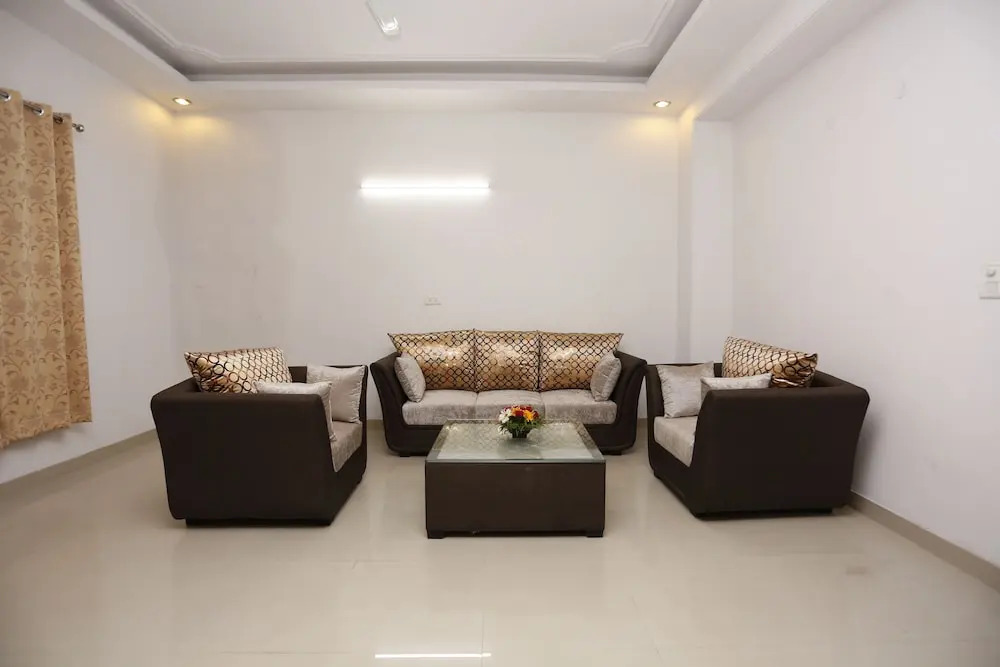 Mint City Center Suites