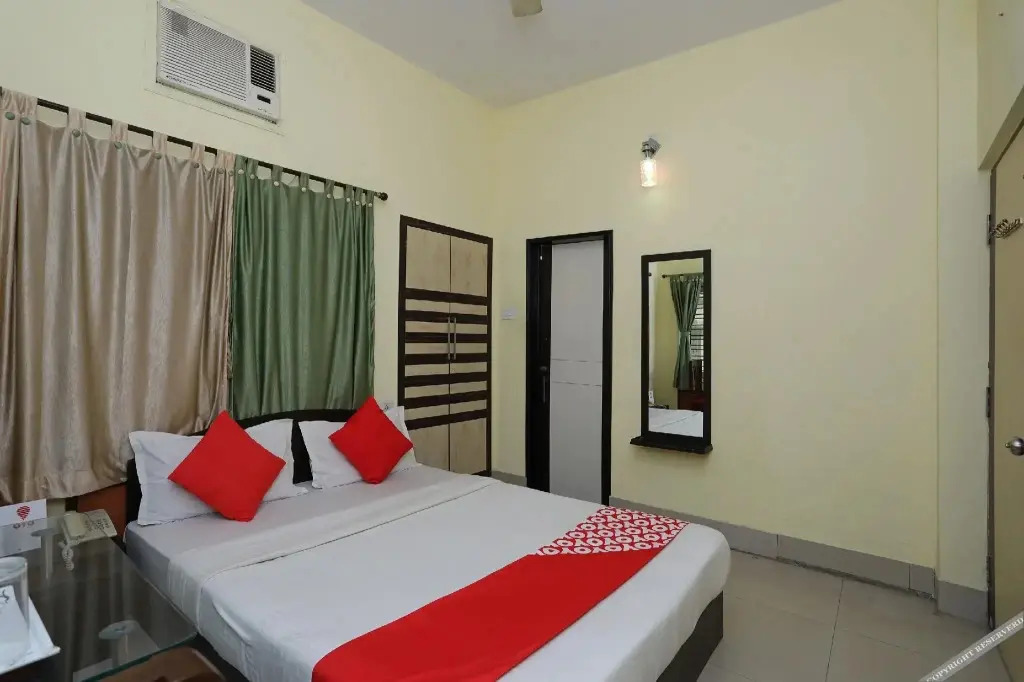 Tulip Guest House by FabHotel