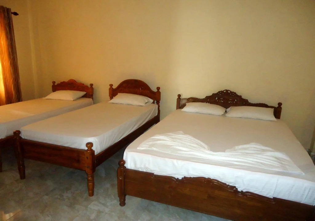 N Joy Inn
