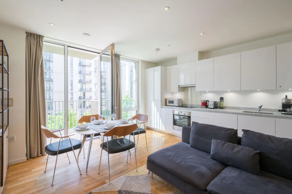 Deluxe East London Home in the Olympic Village