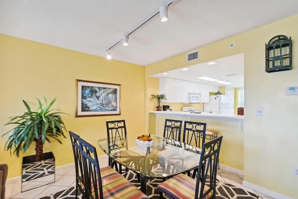 Seacrest 707 is a Gulf Front 2 BR on Okaloosa Island by RedAwning