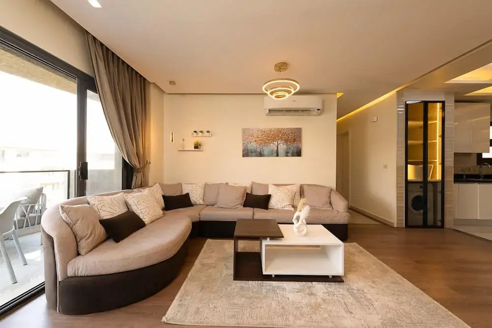 Madinaty Modern 3BR with Garden Views