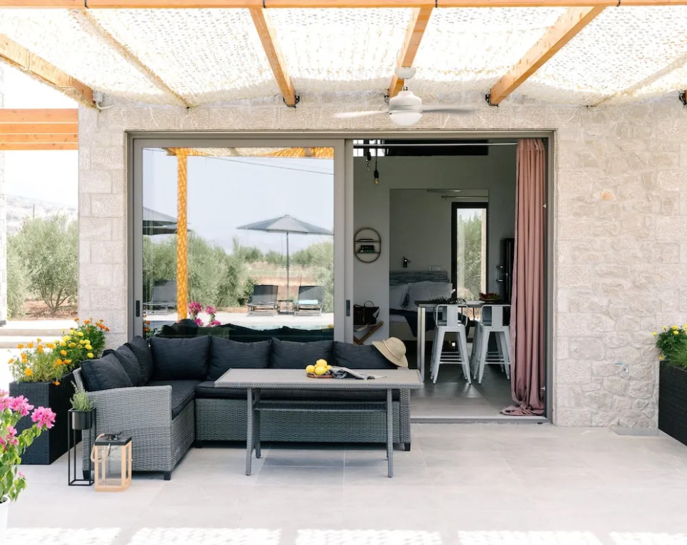 Irissa Suites