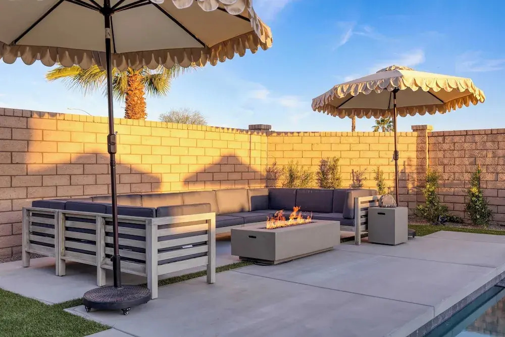 Sleeps 16! Pool Oasis w/ Game Room, Hot Tub, Fire Pit Desert Eden by Avantstay