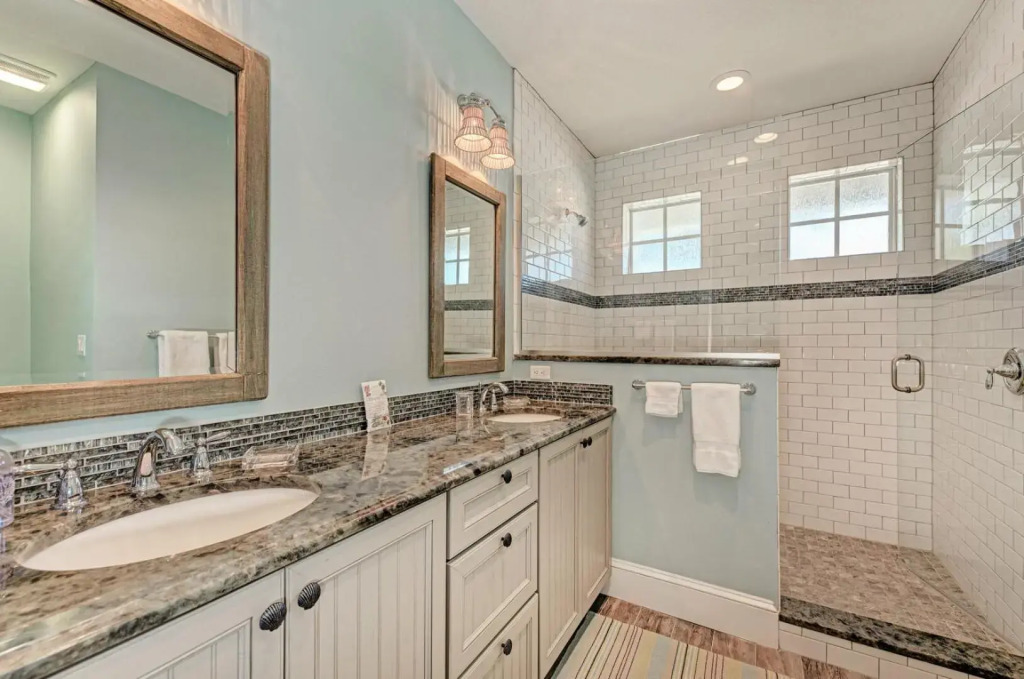 Blue Palm Paradise - 205 - 65th