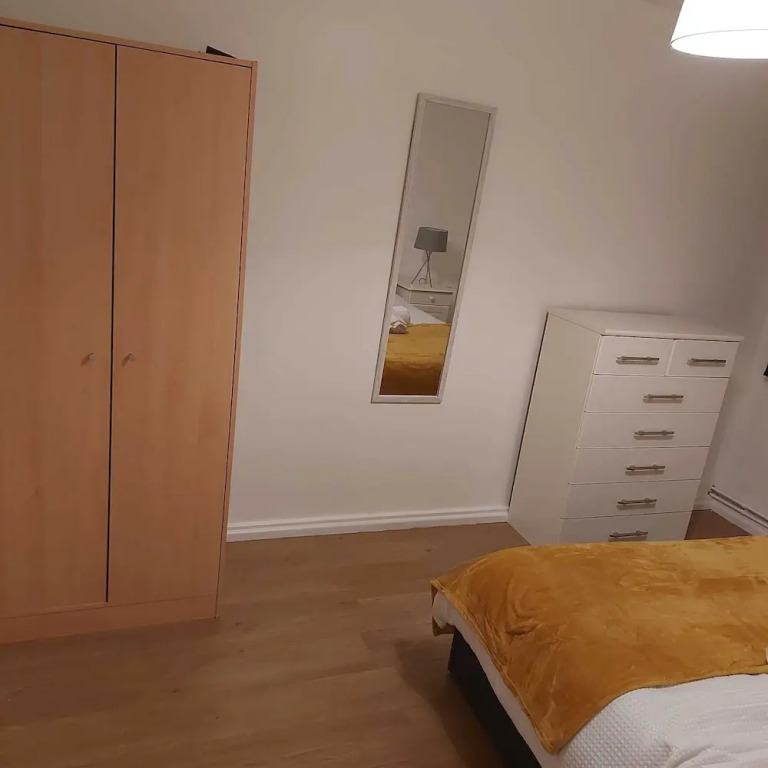 Lovely 2-bed Apartment in Milton Keynes