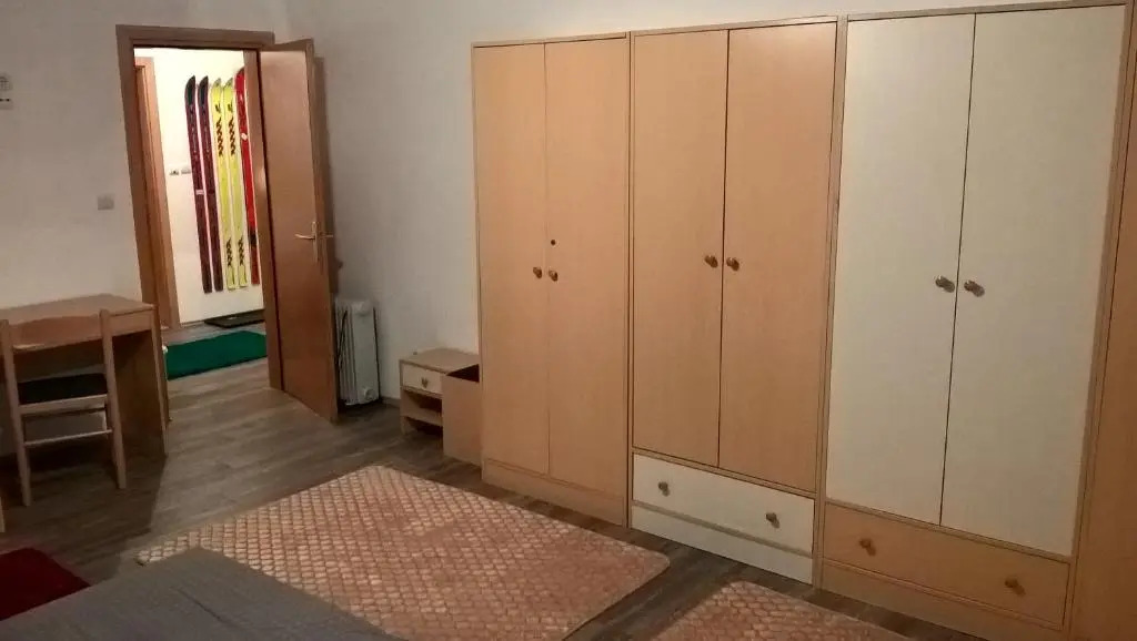 Apartman-Vila Nikola, zovi 064jedansedamdvatridevetnulatri
