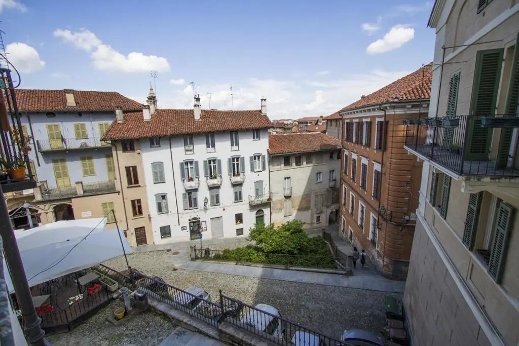 2 Via Muletti
