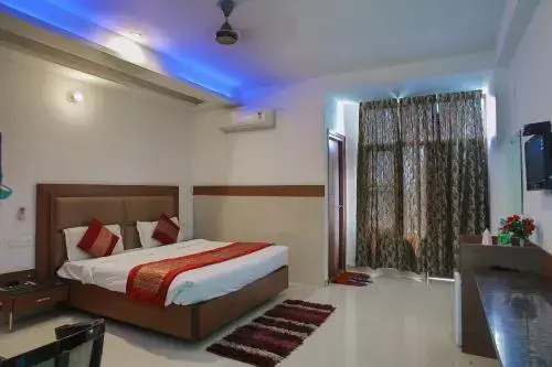 The Imperial Lodge
