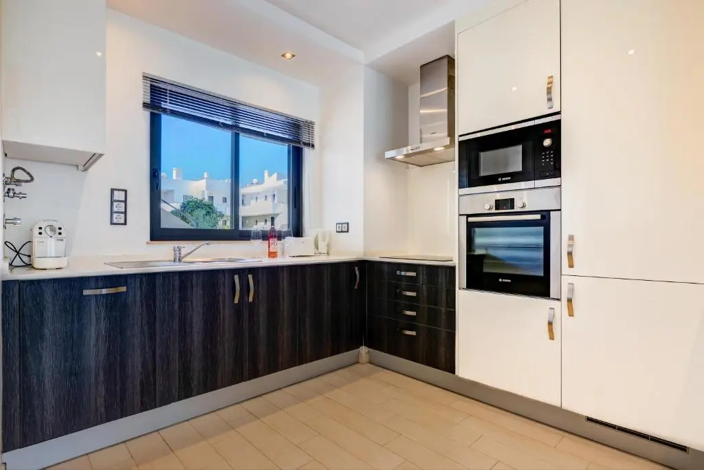 One Bedroom Apartment in Albur Village 1R