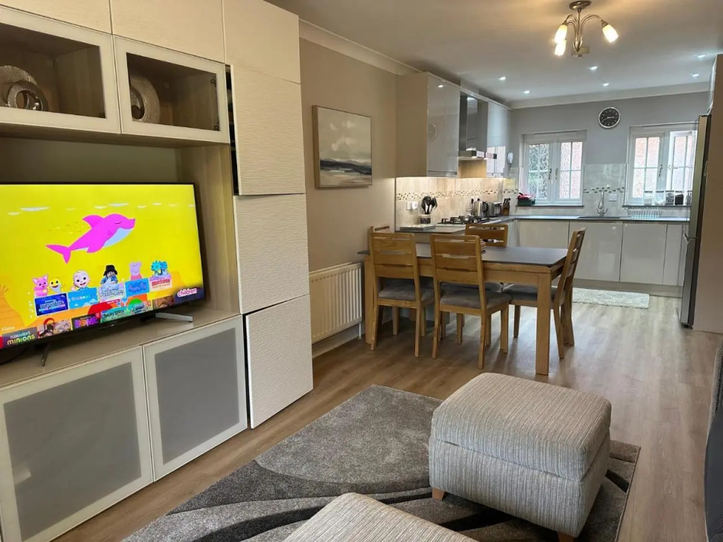 The Garden Suite
