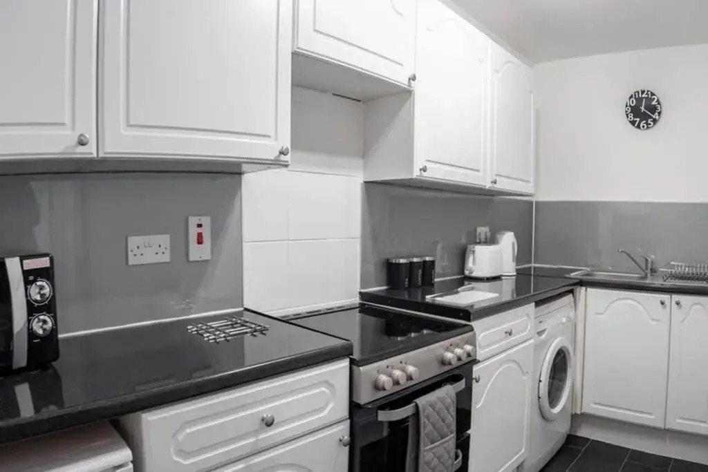 ☆Modern Flat, Close to University and City Centre☆