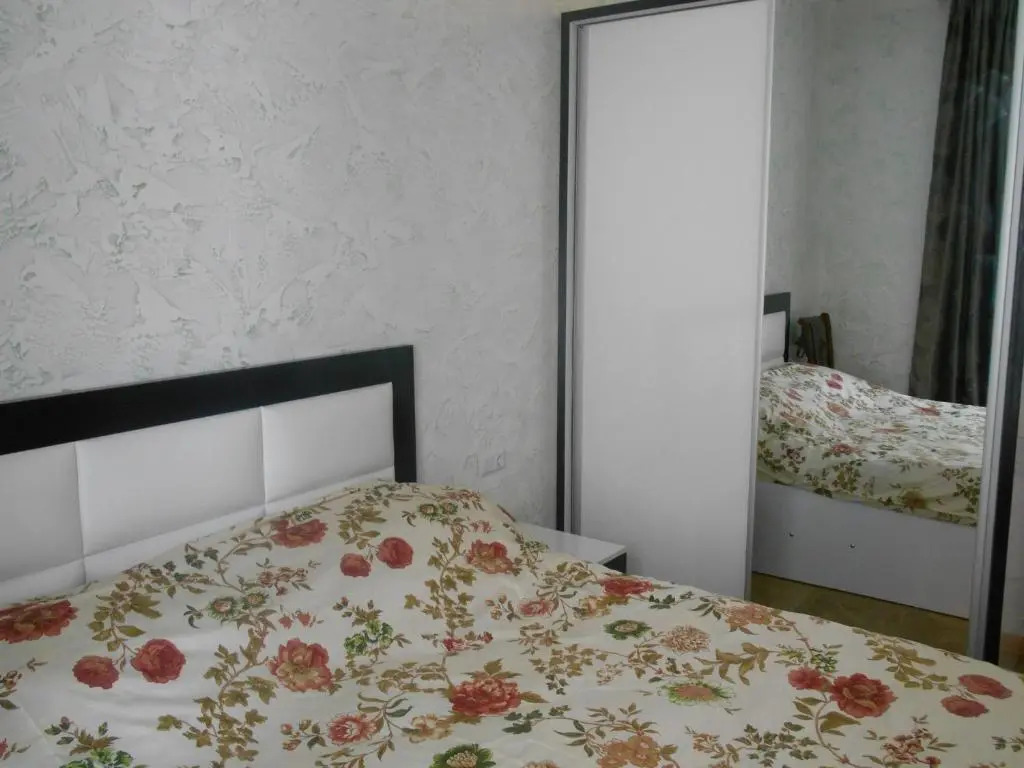 Apartment On Gorgiladze 28