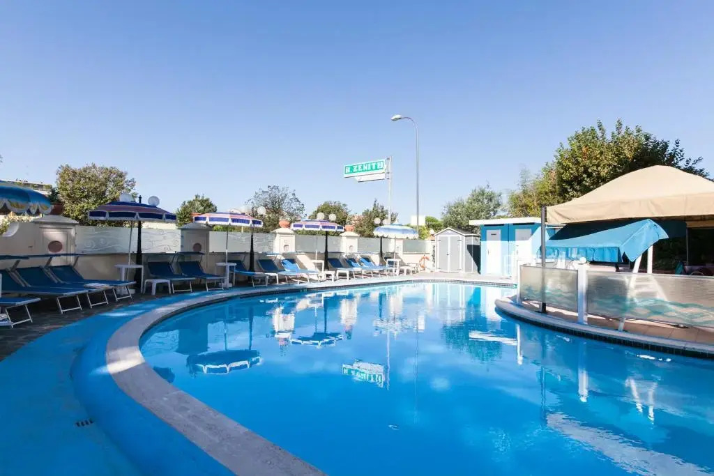 Hotel Zenith