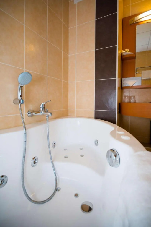 Brit Hotel Nantes St Herblain - Le Kerann