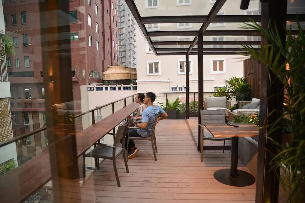 New Hotel