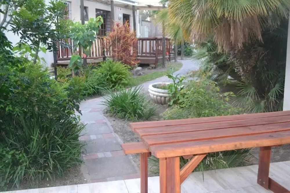 Cycad Lodge
