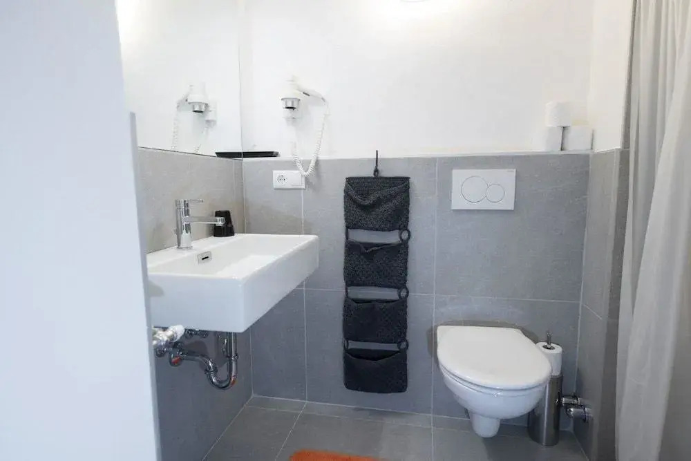 Marys Rooms & Apartments