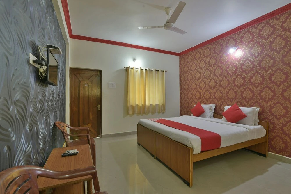 OYO 15390 Francis Goa Guest House