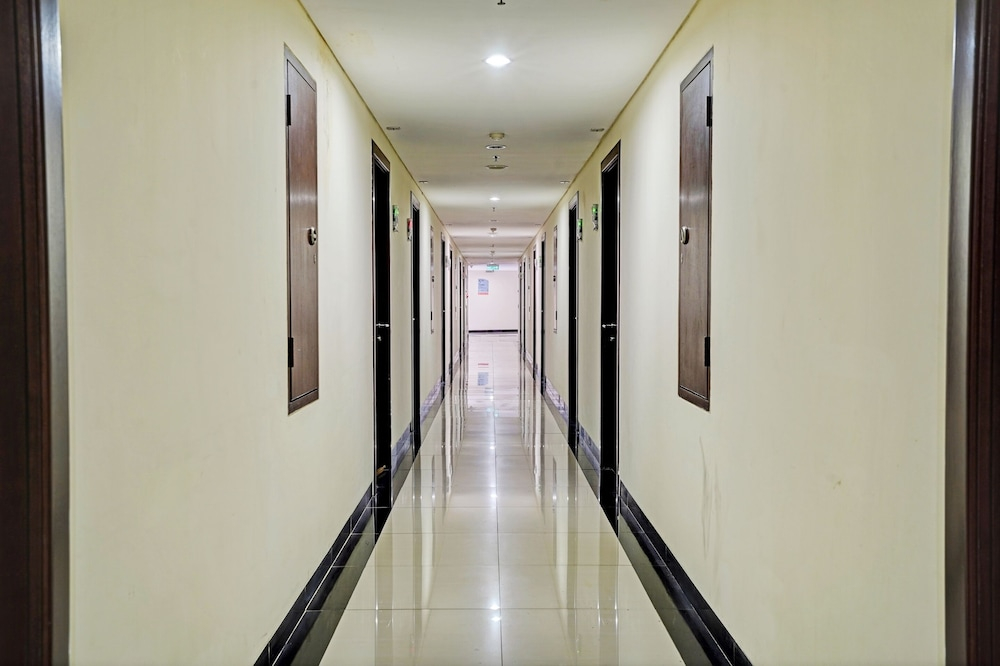 OYO Life 93097 Apartemen Gateway Pasteur By Kaisar Room