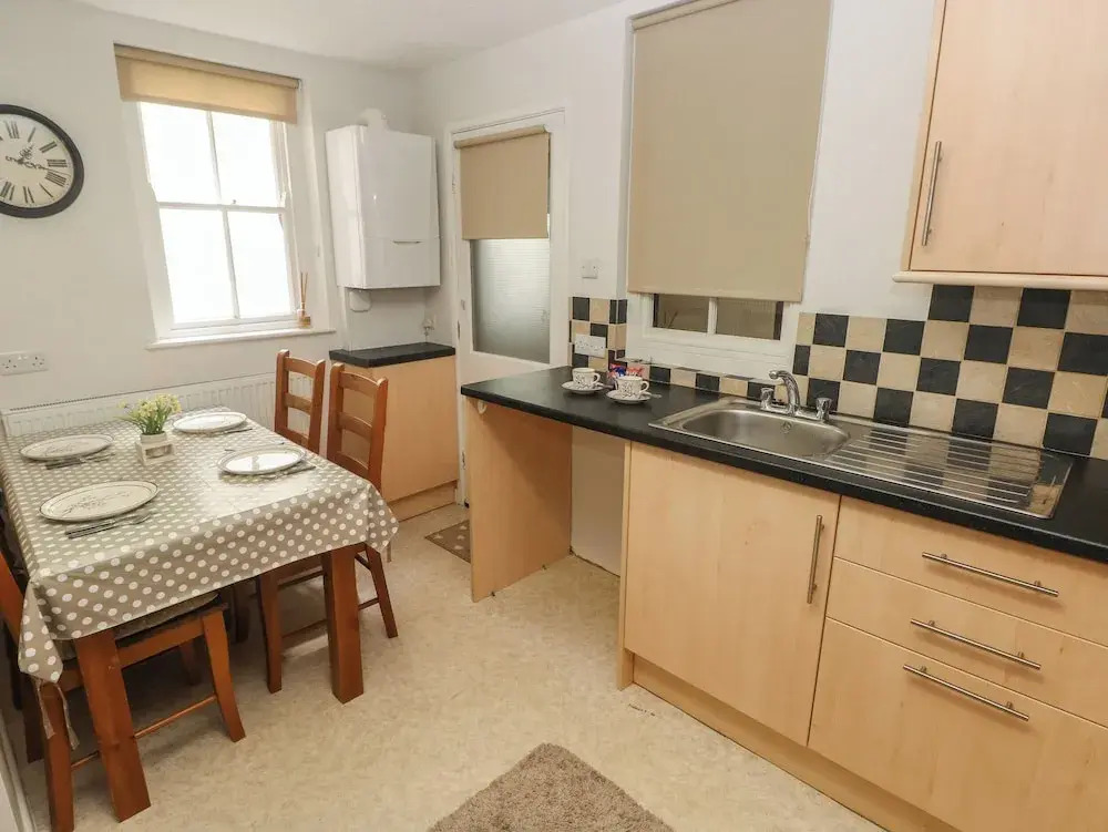 Flat 1